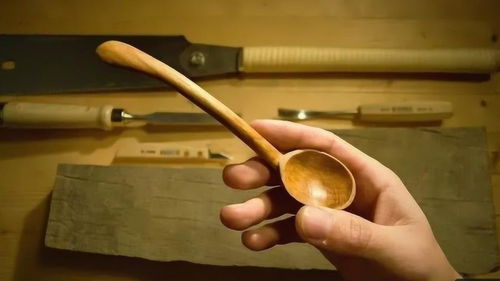 一种手工木勺的制造过程,细节之处彰显工匠的态度,太赞了
